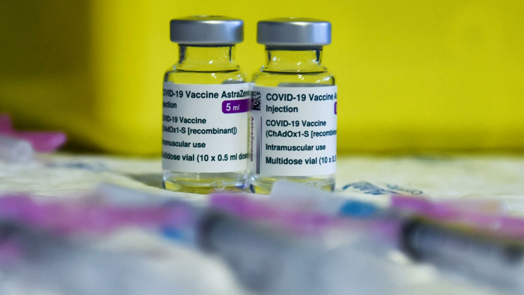В США сделали более ста миллионов инъекций от COVID-19