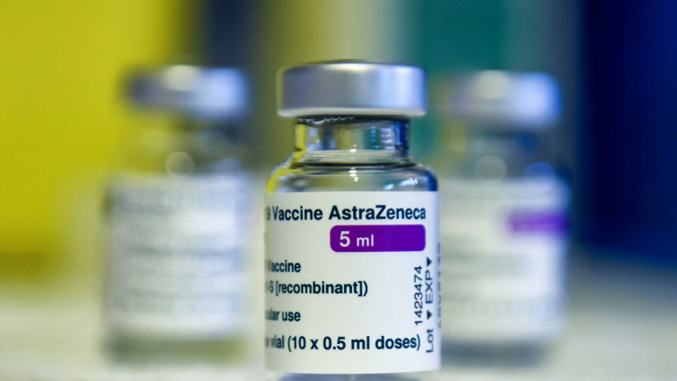 В Эстонии выявили 486 случаев побочных реакций на вакцину AstraZeneca