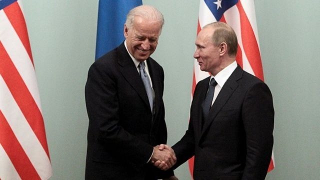 В Белом доме подтвердили намерение Байдена встретиться с Путиным