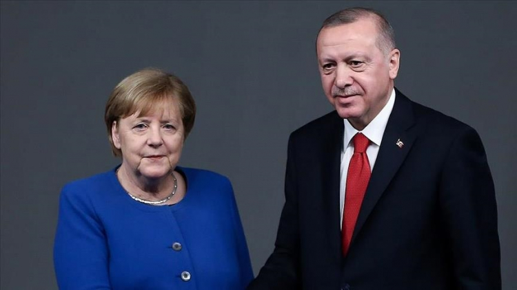 Эрдоган и Меркель обсудили связи Турции с ЕС и ситуацию в регионе