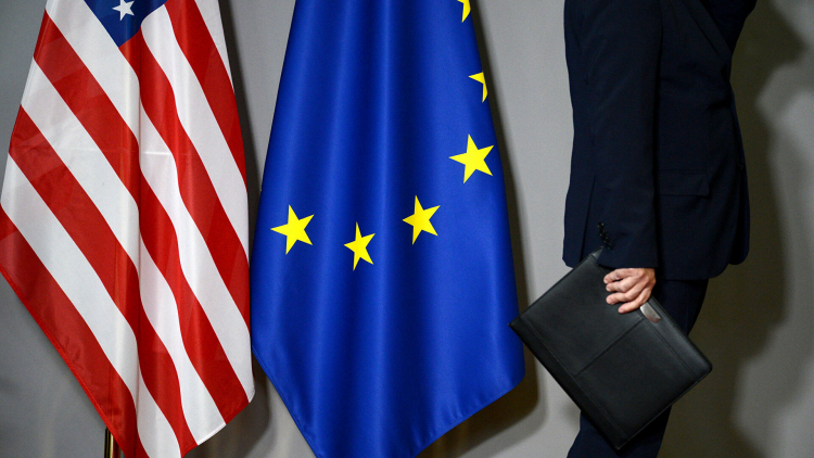 ЕС и США решили координировать действия в отношении России