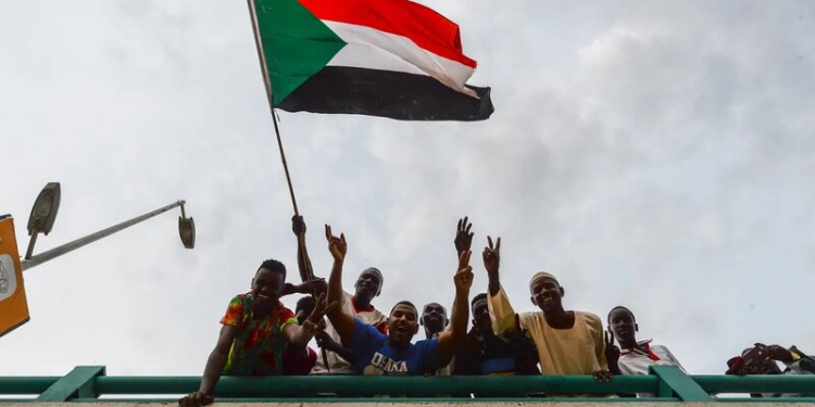 США выделили Судану кредит на 1,15 млрд долларов для погашения долга перед Всемирным банком
