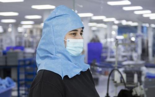 Британская компания разрабатывает СИЗ-хиджабы для мусульманок