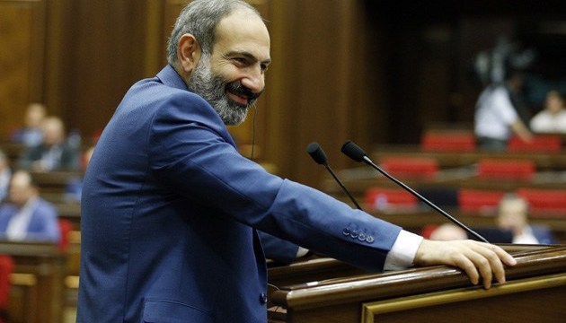 Партия Пашиняна все еще пользуется поддержкой населения