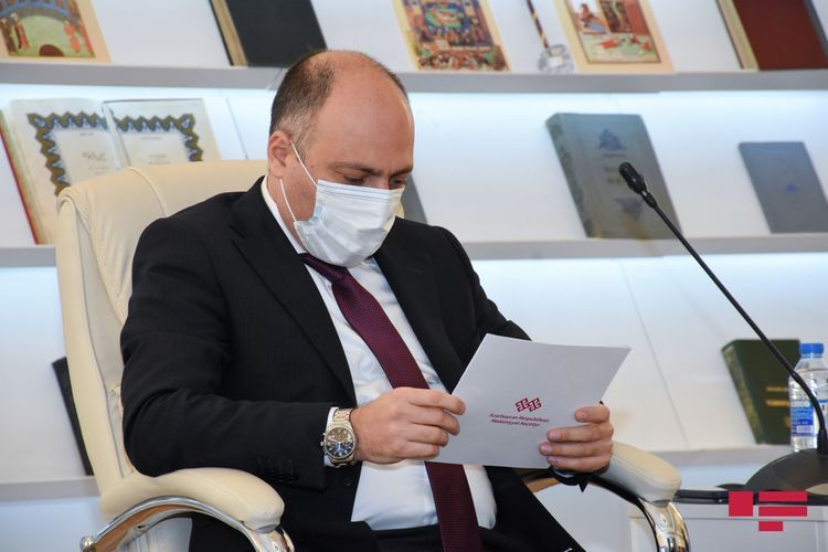 Министр культуры Азербайджана вылечился от коронавируса
