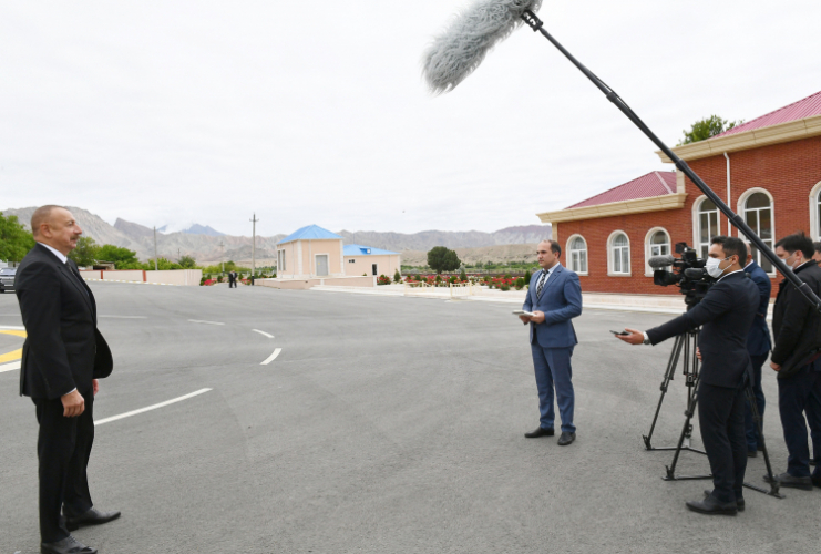Президент Азербайджана: Нахчыван полностью обеспечивает себя электроэнергией и использует возобновляемые источники