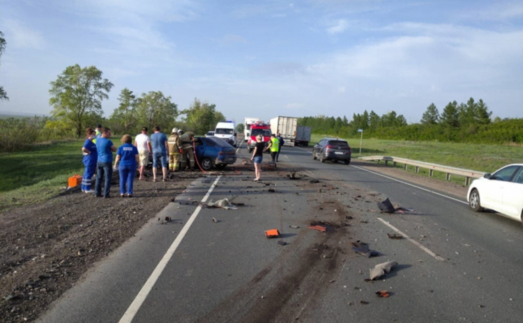 Четыре человека погибли в ДТП в Самарской области РФ