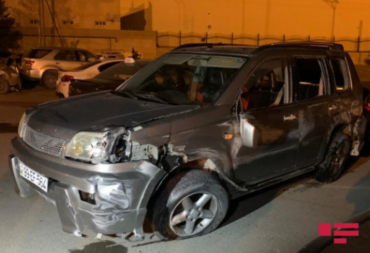 На шоссе Баку-Шамахы перевернулся автомобиль, есть погибший и раненые  - ФОТО