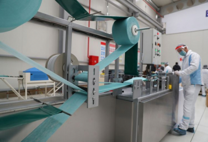 В Азербайджане за год произведено 10 млн. медицинских масок