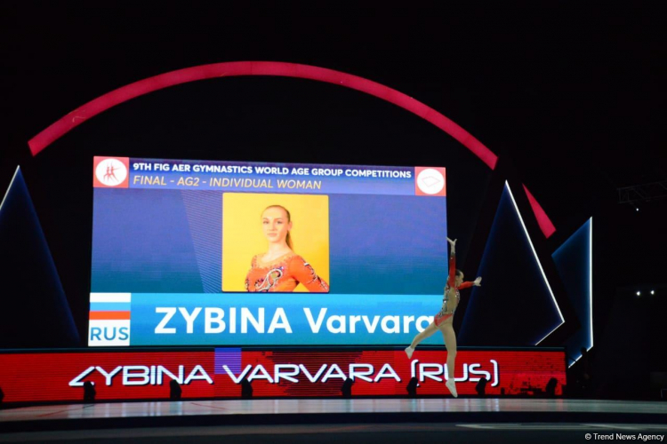 Российская спортсменка взяла золото на Всемирных соревнованиях по аэробной гимнастике в Баку