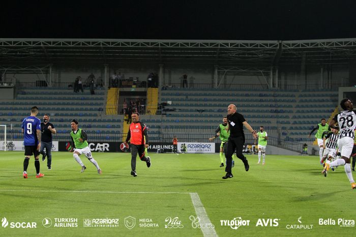 АФФА наказала "Нефтчи" и "Карабах"