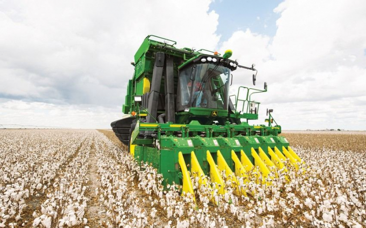 В Азербайджане планируется расширить применение новых технологий по производству хлопка
