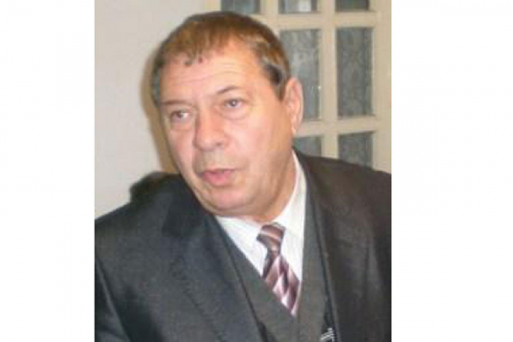 Умер поэт Азиз Муса
