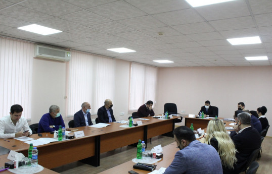 Нацсовет Азербайджана по ТВ и радио предупредил телеканалы