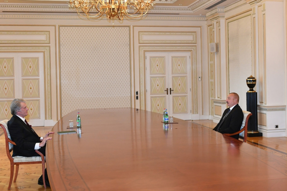 Ильхам Алиев принял экс-президента Украины Виктора Ющенко
