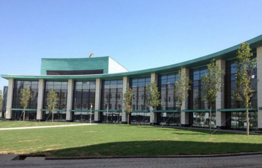 В Университете ADA состоялась конференция на тему «44-дневный путь к Победе»