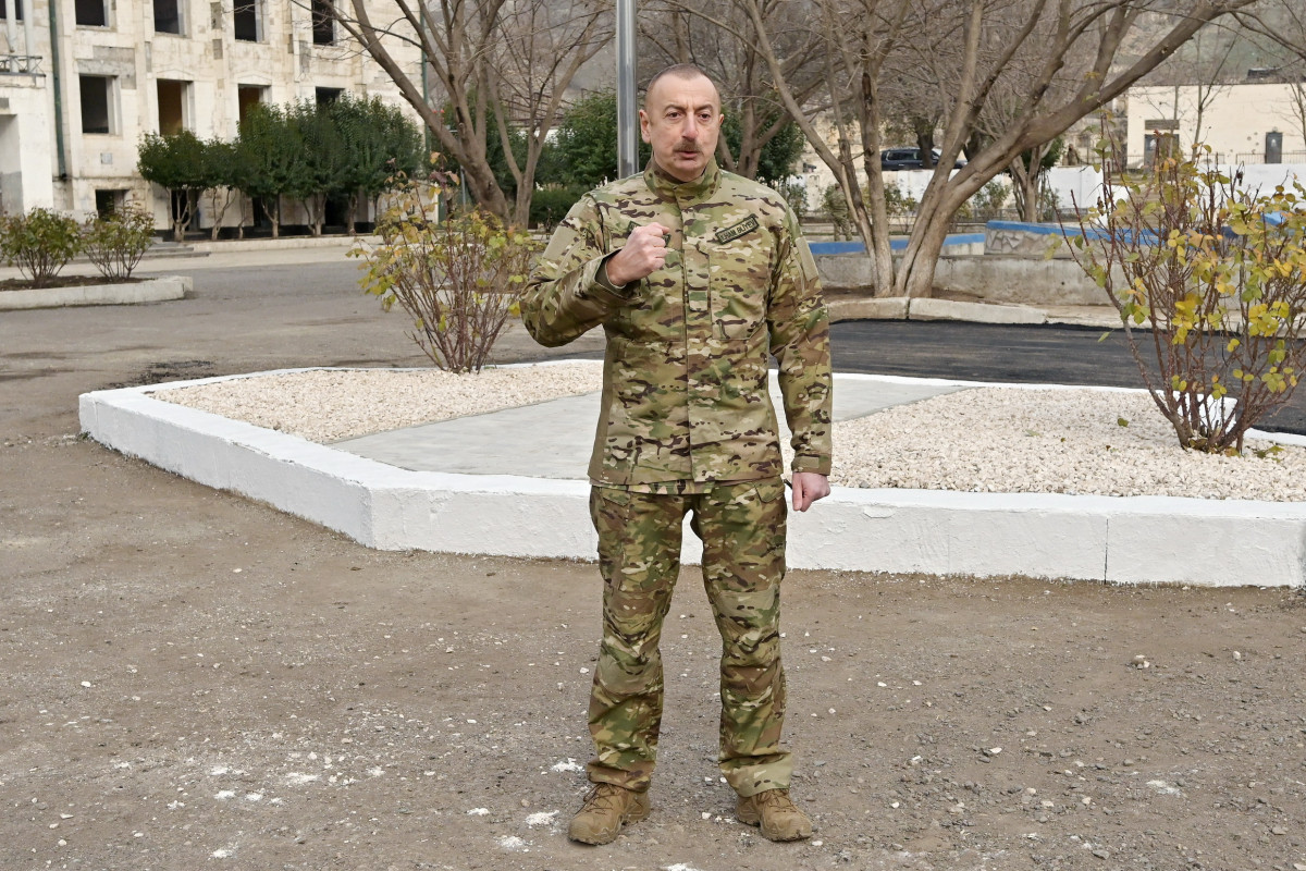 Президент Азербайджана: "И где же эта непобедимая армянская армия? Она была разгромлена!"