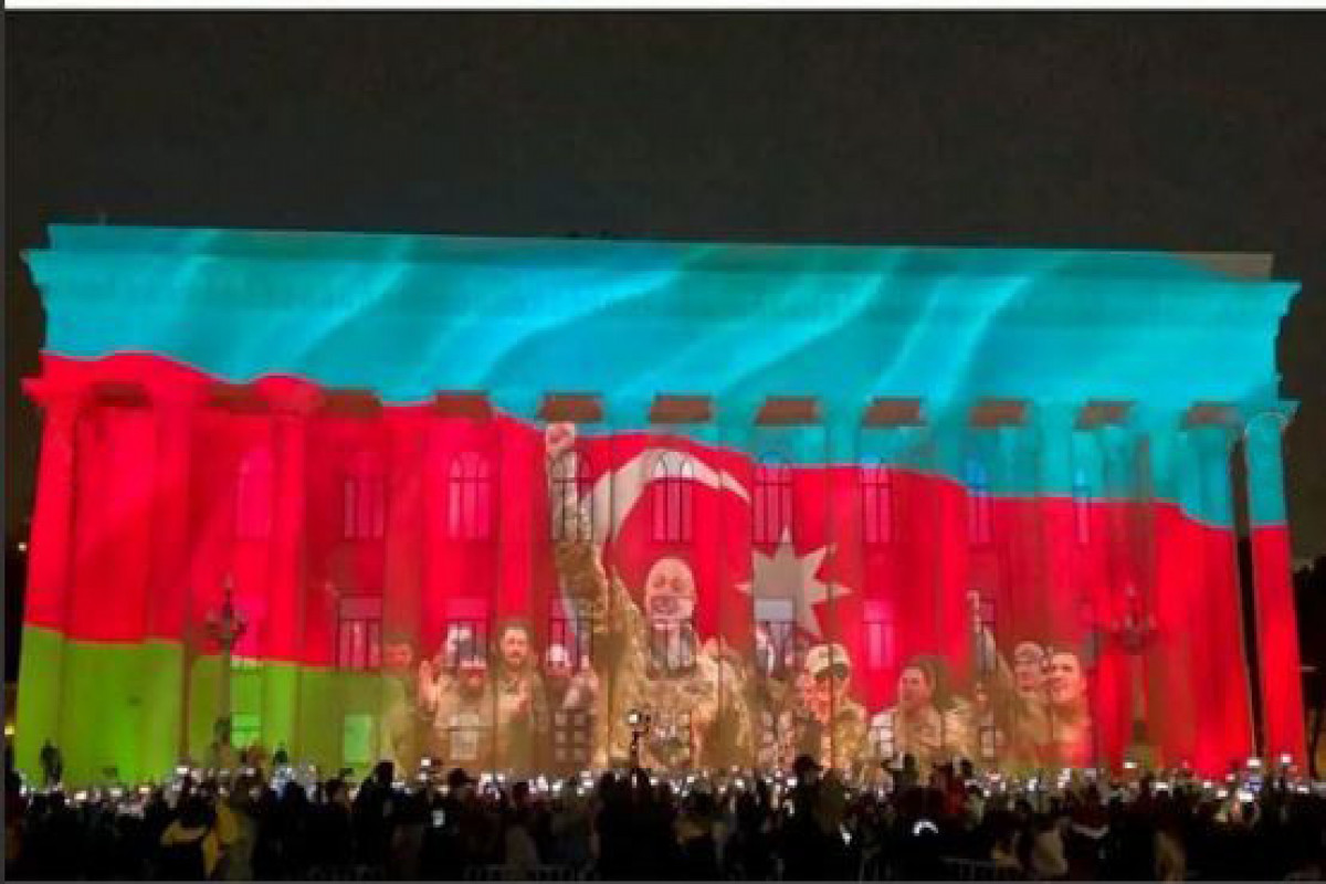 Мехрибан Алиева поделилась публикациями о праздновании Дня Победы в Баку и Шуше-ФОТО 