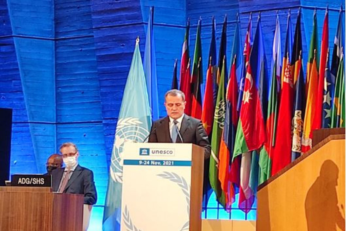 Джейхун Байрамов выступил на 41-й сессии Генеральной конференции ЮНЕСКО