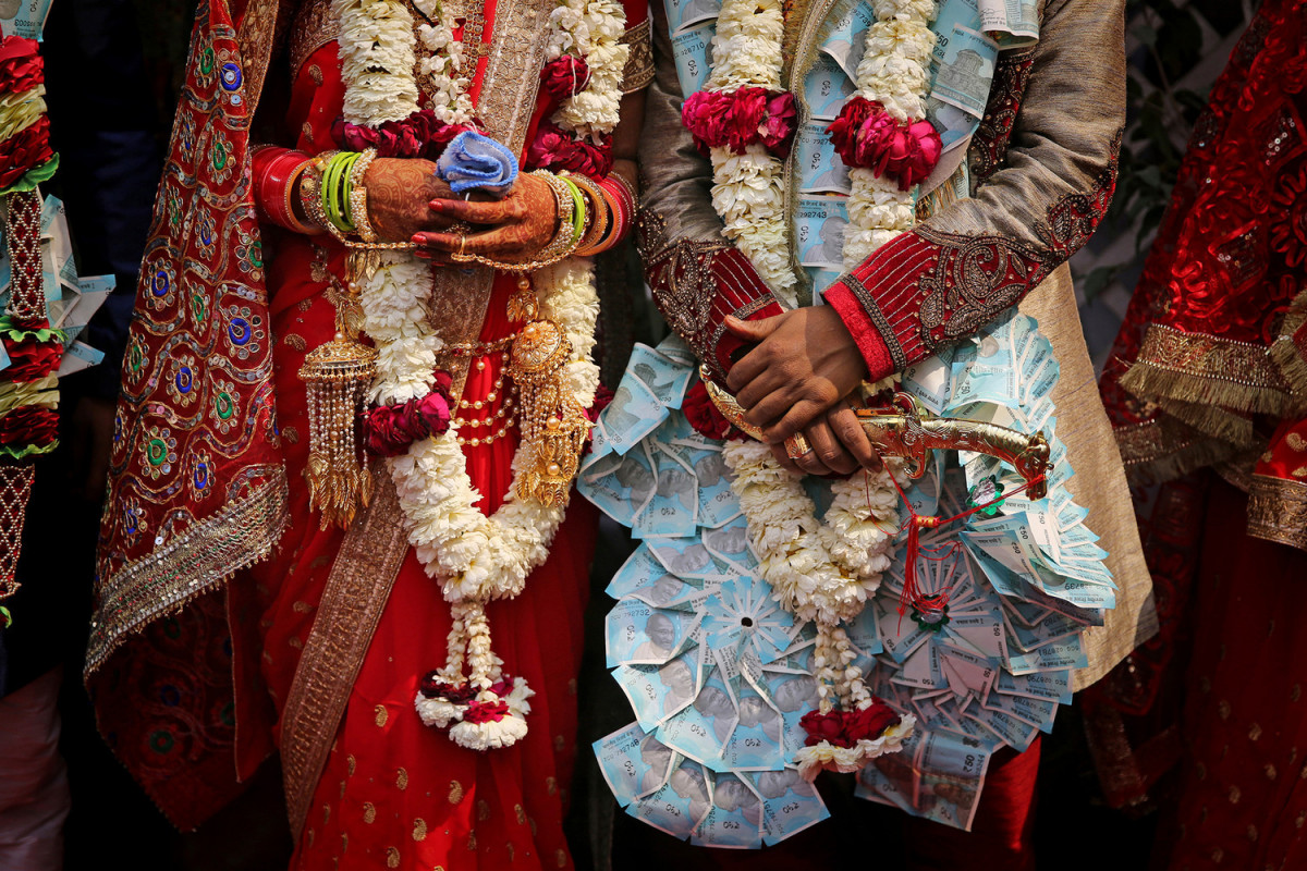 Невеста из Индии заставила гостей свадьбы платить за еду