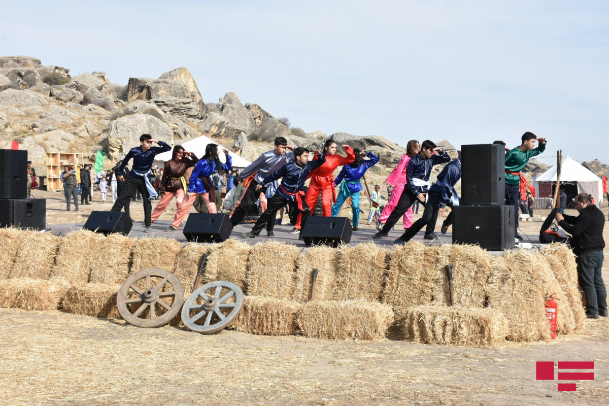 В Гобустане прошел фестиваль кочевников Yurdda bayram-ФОТО 