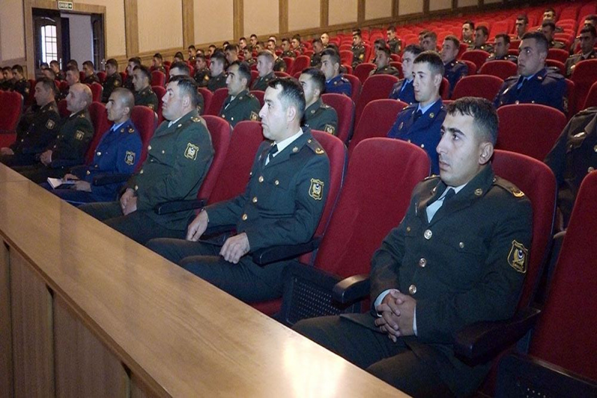В Отдельной общевойсковой армии Нахчывана прошли учебно-методические сборы с молодыми офицерами-ФОТО 