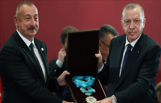 Президенты Азербайджана и Турции Ильхам Алиев и Реджеп Тайип Эрдоган