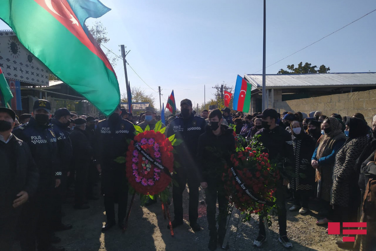 В Мингячевире проходит церемония прощания с шехидом Эльмином Ализаде-ФОТО 