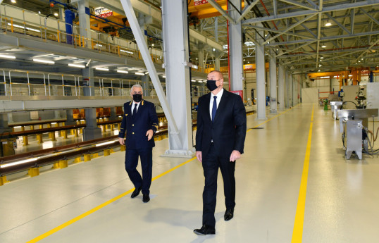 Президент Ильхам Алиев принял участие в открытии нового локомотивного депо Баладжары