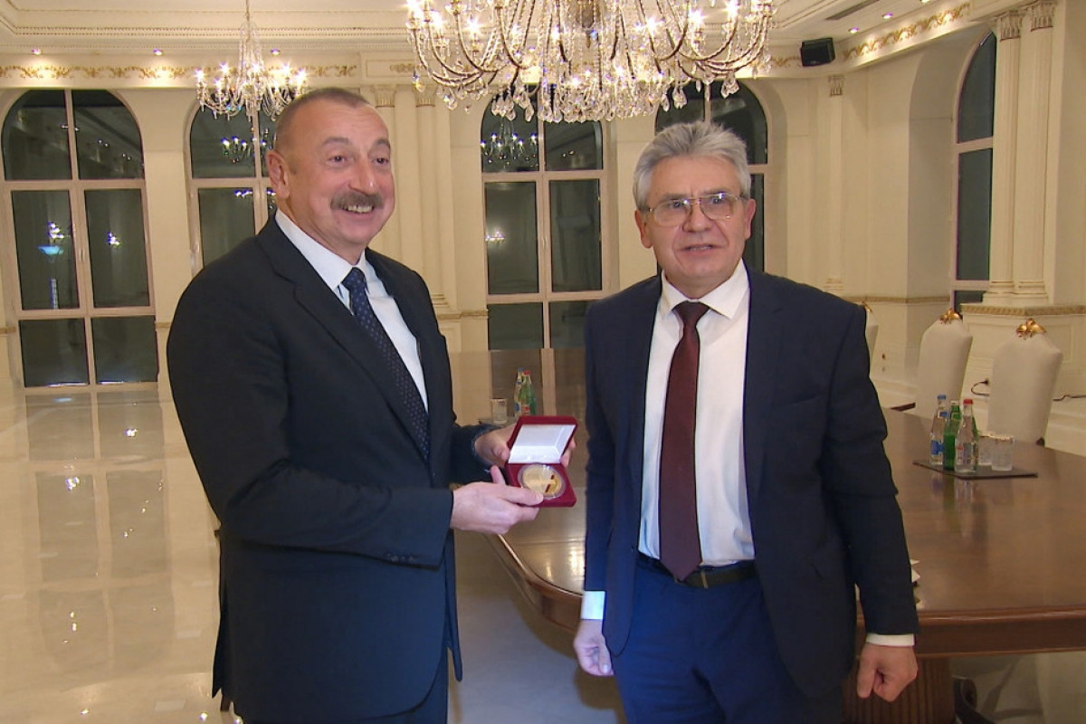 Президент Ильхам Алиев принял президента Российской академии наук