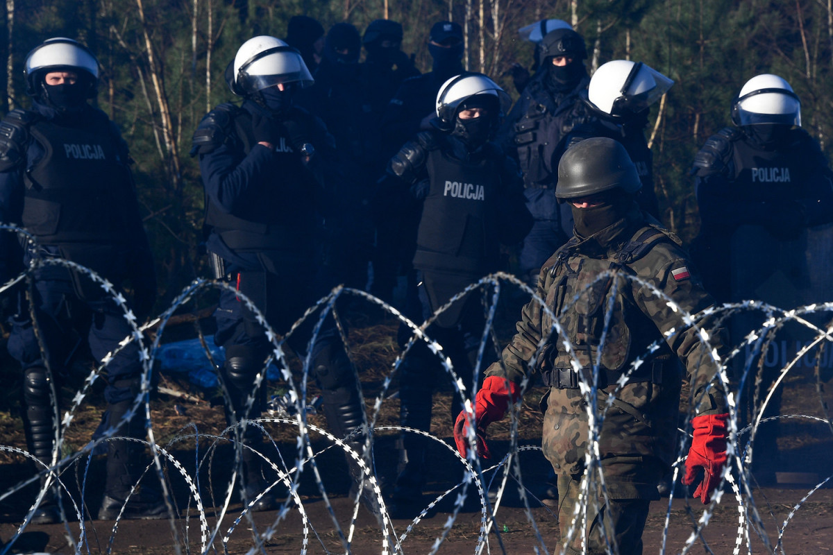 Польская полиция подавила бунт в лагере для беженцев