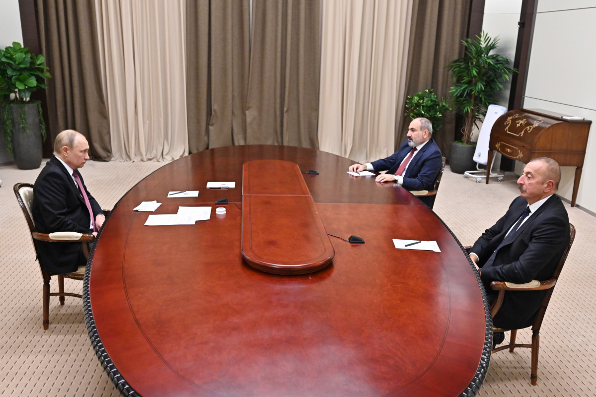 трехсторонняя встреча лидеров России, Азербайджана и Армении в Сочи