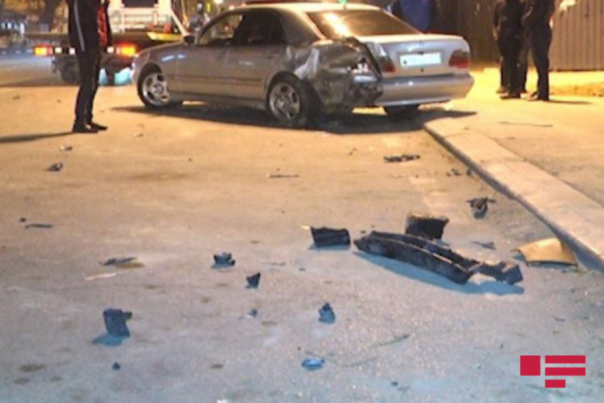 В Баку столкнулись четыре автомобиля, есть пострадавший-ФОТО -ВИДЕО 