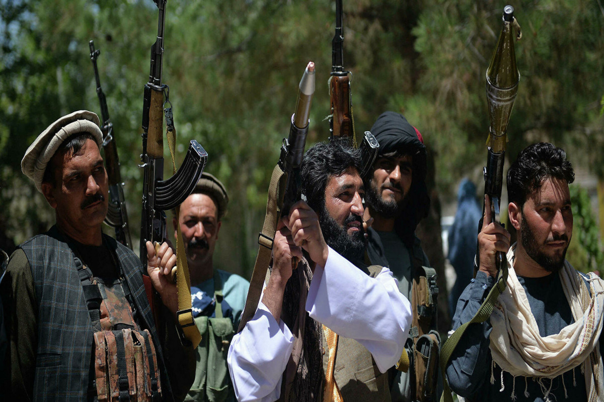 Движение талибов Пакистана объявило о прекращении огня на северо-западе страны