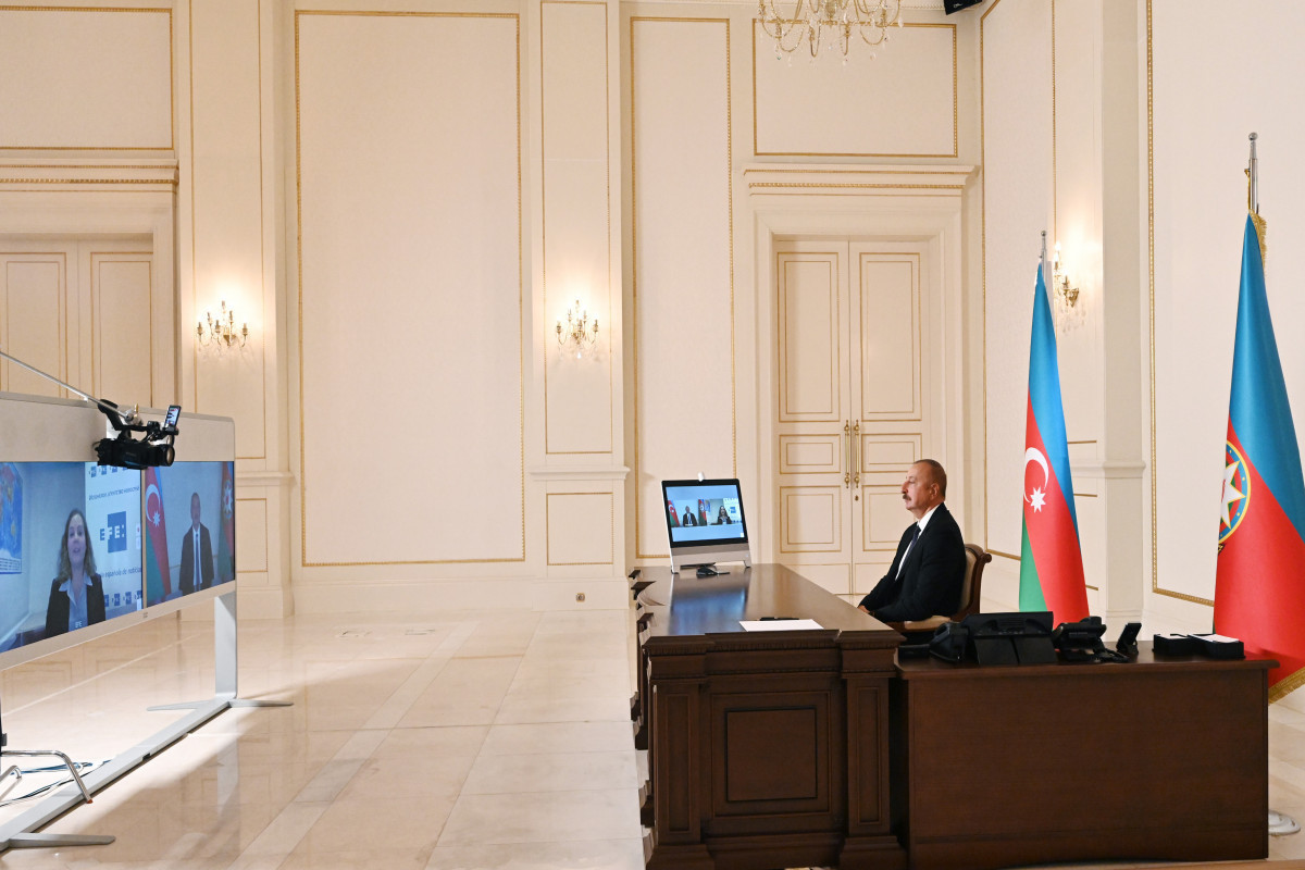 Ильхам Алиев: Среди крупных энергетических компаний растет интерес к нефтегазовому сектору Азербайджана