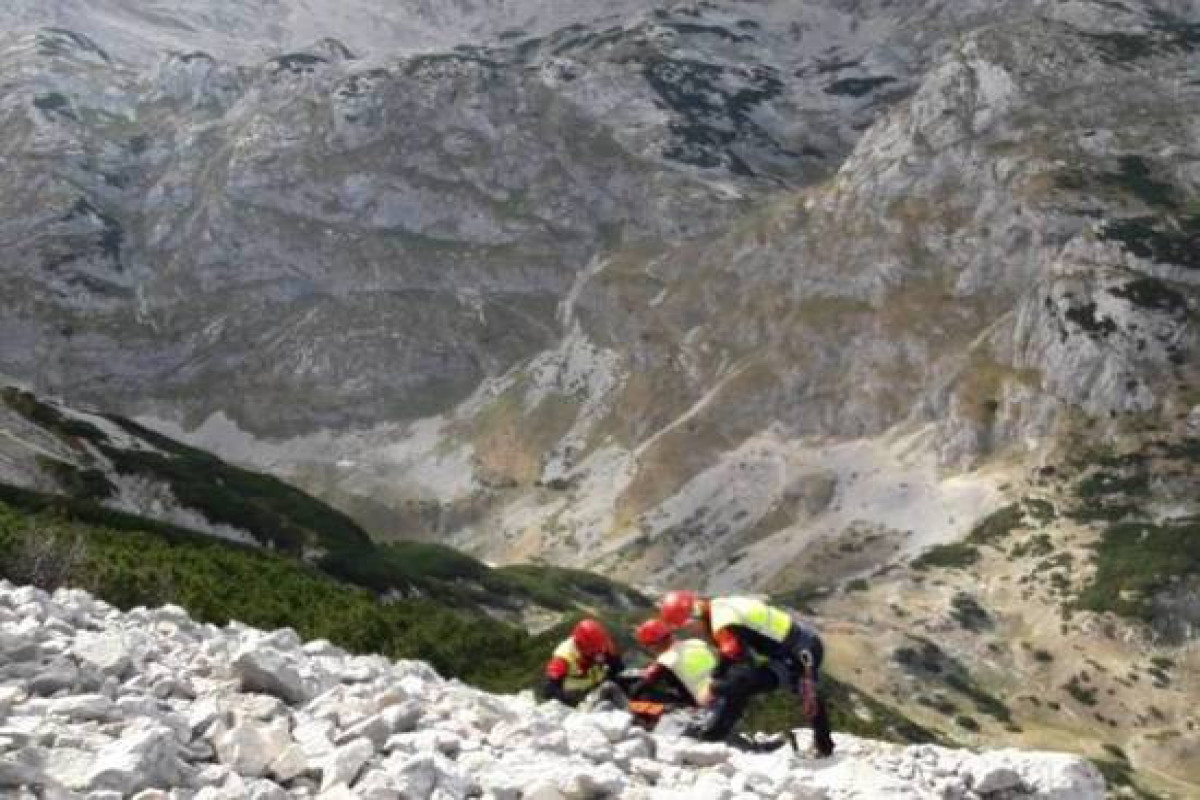 В горах Черногории погибла альпинистка из России