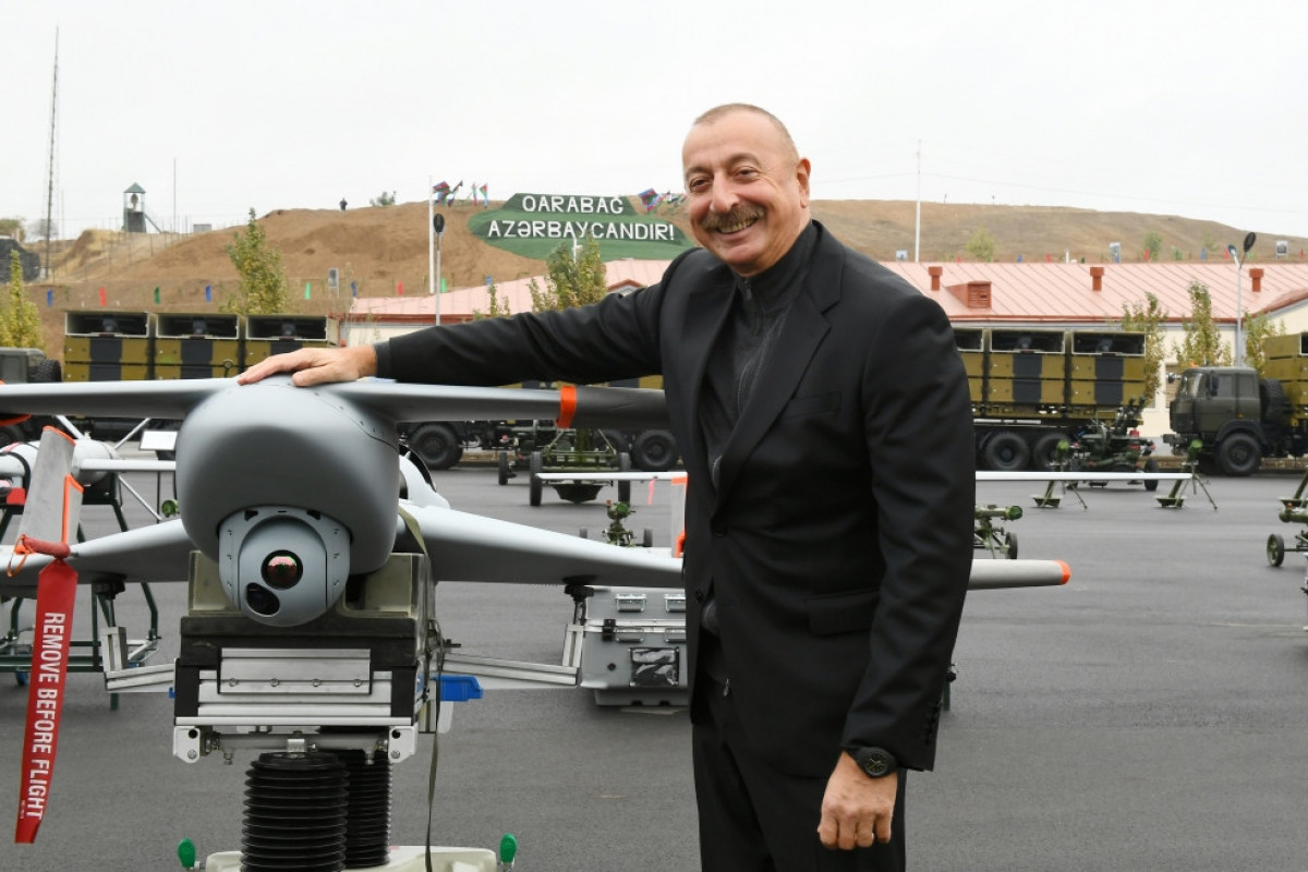 Ильхам Алиев принял участие в открытии комплекса воинской части ГПС в Джабраиле