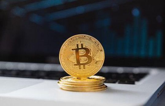 Курс биткоина превысил 50 тысяч долларов