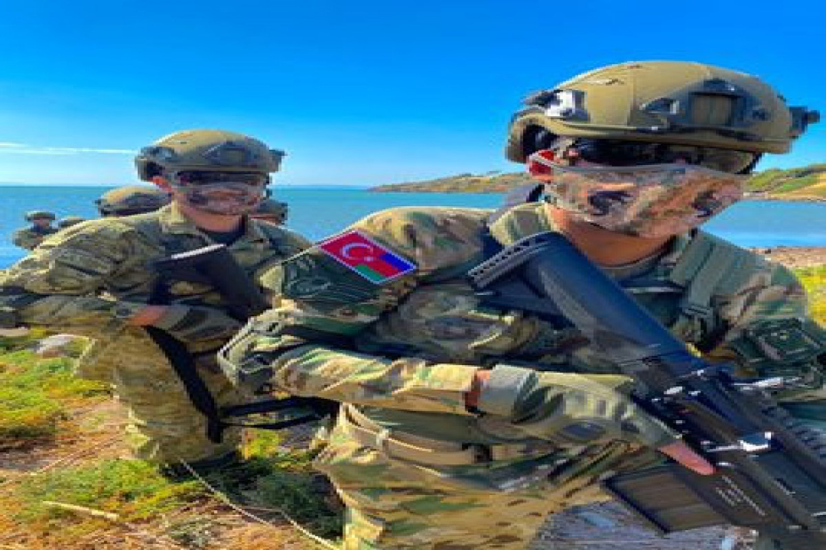 Азербайджанские военные участвуют на учебных курсах в Турции-ФОТО 