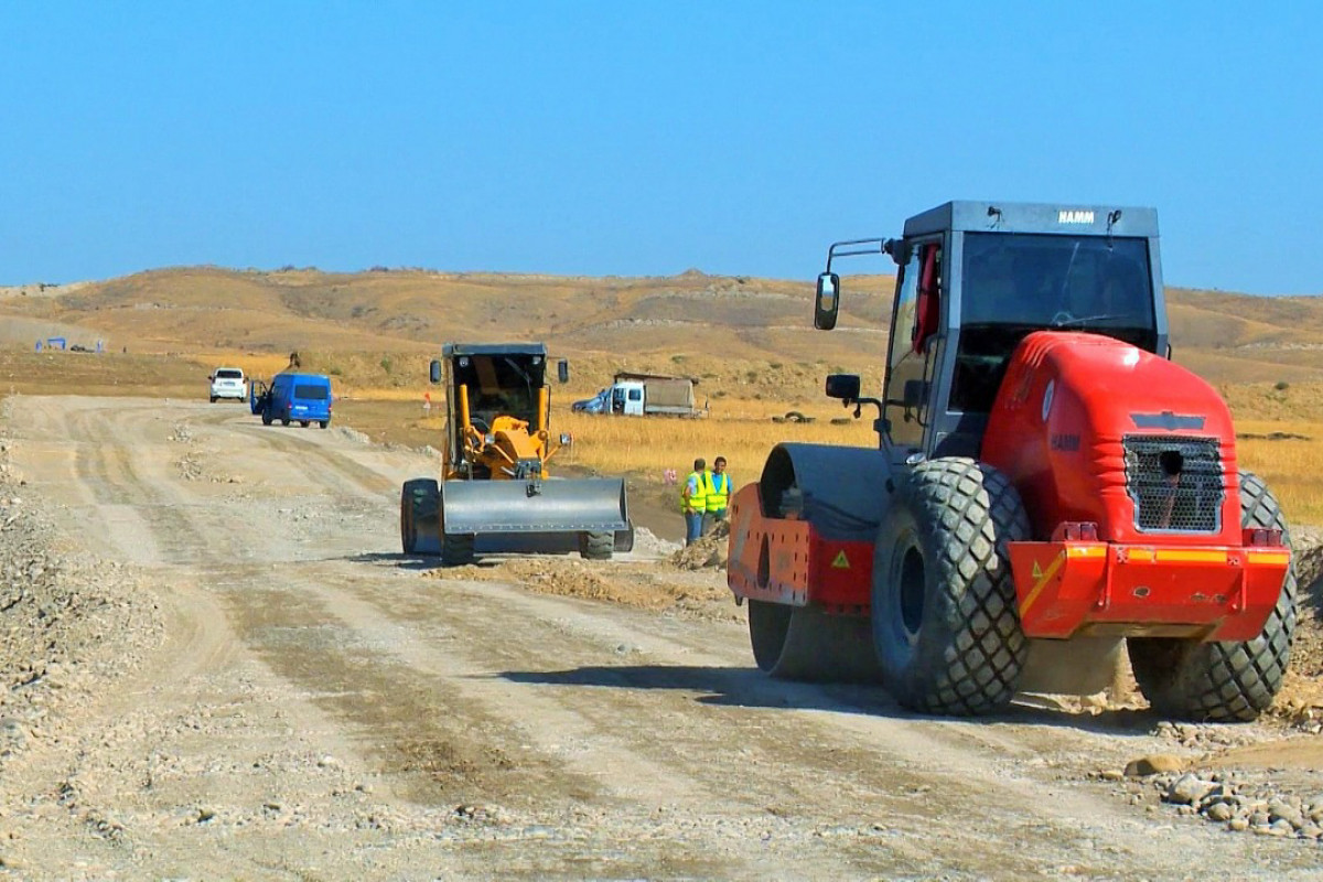 На дороге Талыш-Тапгарагоюнлу-Гашалты-Нафталан ведутся масштабные строительные работы-ФОТО 