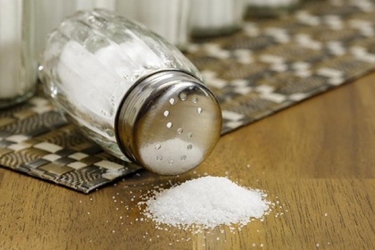 Названы признаки дефицита соли в организме