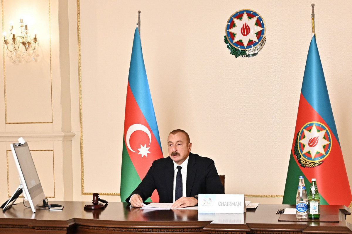 Ильхам Алиев: Азербайджан безвозмездно пожертвовал четырем странам 150 тысяч доз вакцин