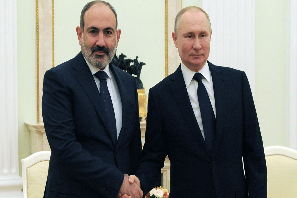 Премьер-министр Армении Никол Пашинян и президент РФ Владимир Путин