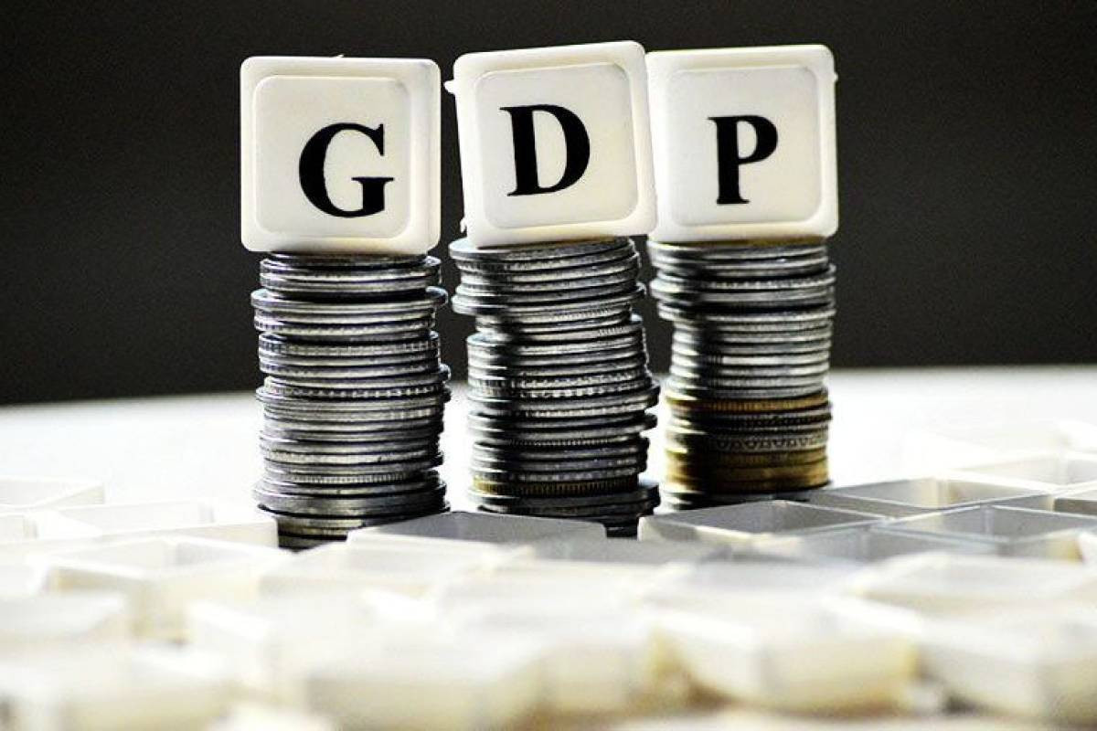 Экономика Азербайджана выросла на 4,8%