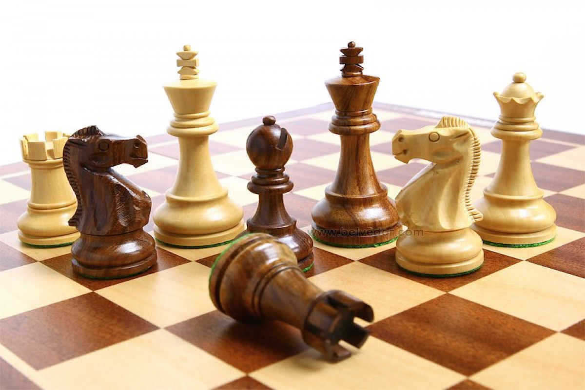 Азербайджанские шахматисты среди лидеров ЕВРО