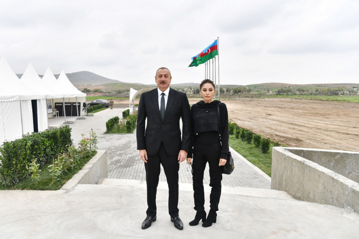 Президент Азербайджана заложил фундамент нового «умного села» в селе Довлетъярлы-ОБНОВЛЕНО -ФОТО 