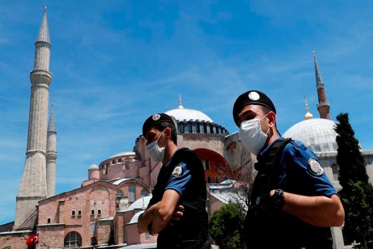 В Турции арестовали четверых россиян по обвинению в шпионаже