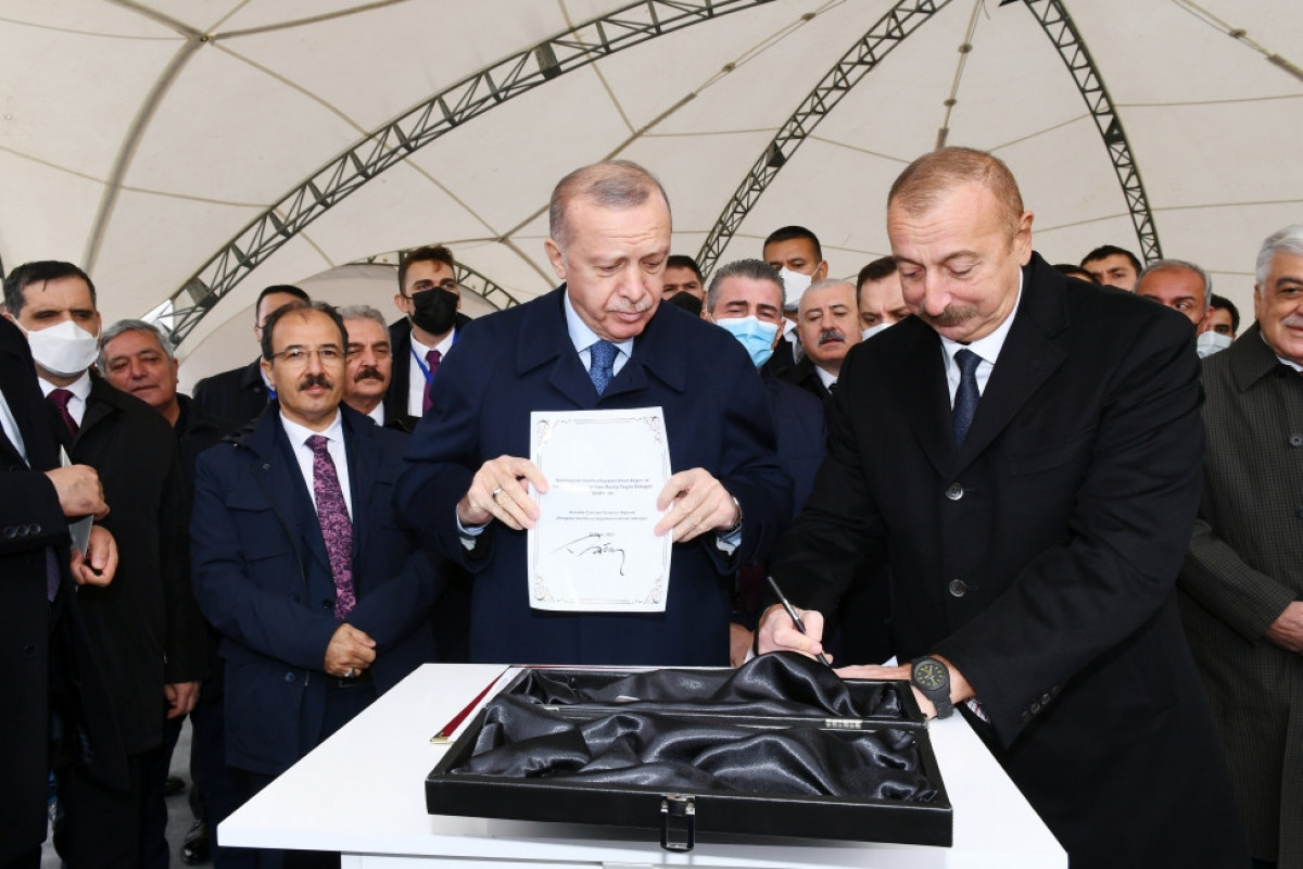 Президенты Азербайджана и Турции заложили фундамент автомобильной дороги Зангезурского коридора-ОБНОВЛЕНО -ФОТО 