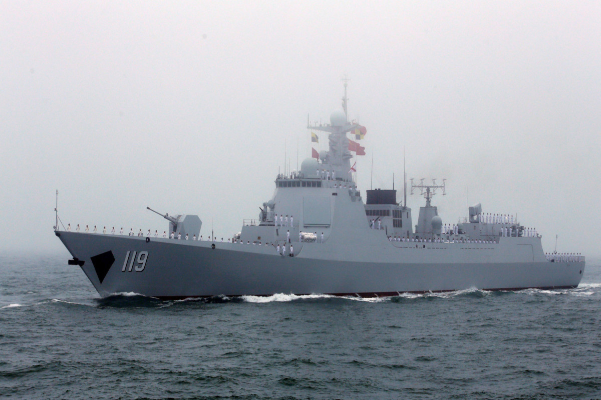 Китай провел испытание нового подводного оружия, способного взрывать порты