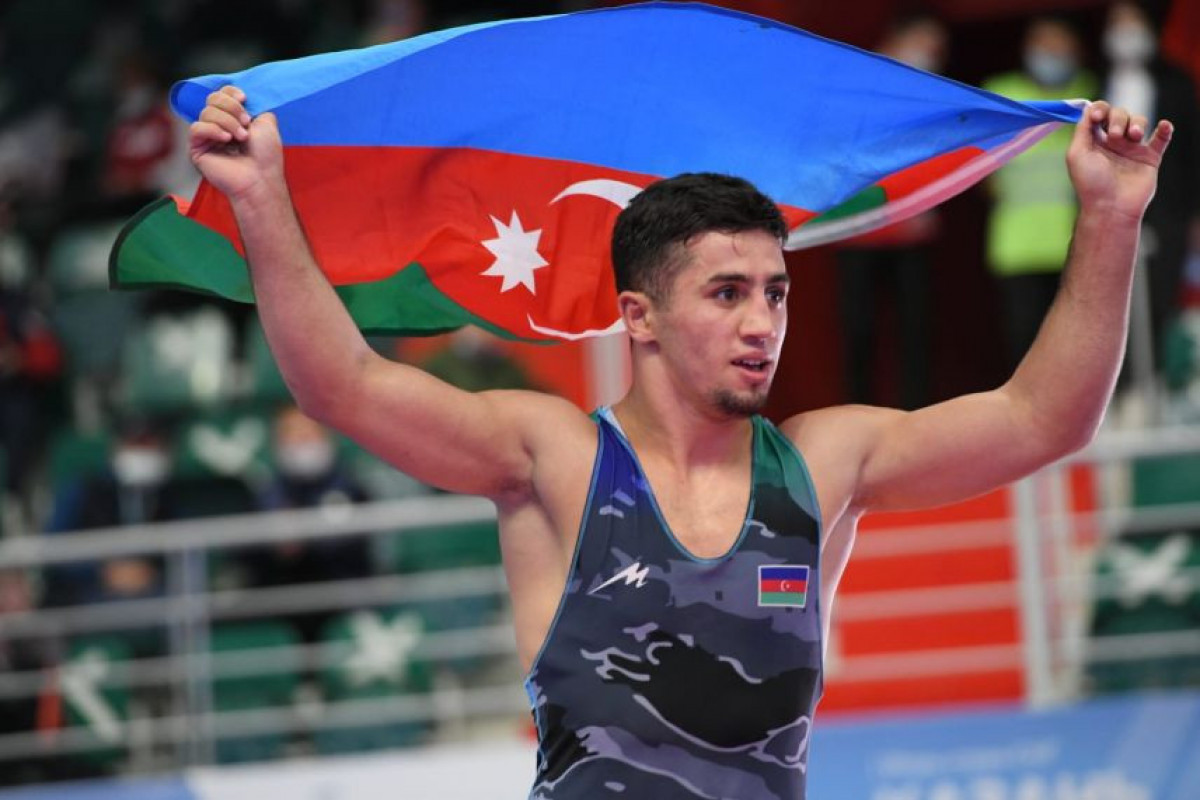 Борцы Азербайджана завоевали еще три золотые медали на Играх СНГ